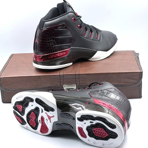 Air Jordan 17+ Retro 'Bulls' 2016 - Picture 1 of 13